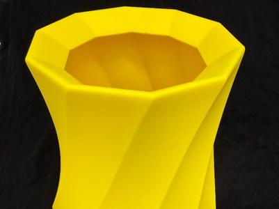 Vase I made in makerlab (First model)