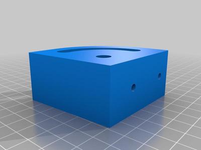 Portable table leg fixing 