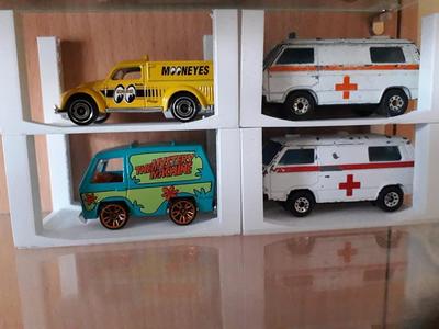 Car lift 1 60 - miniature car display stand
