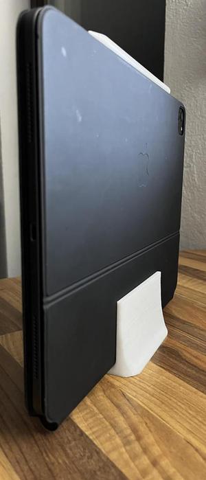 IPad + Magic Keyboard holder