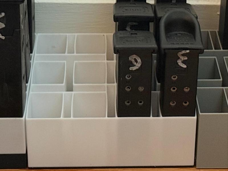 Glock Magazine Stand / Holder - 45ACP / 10MM