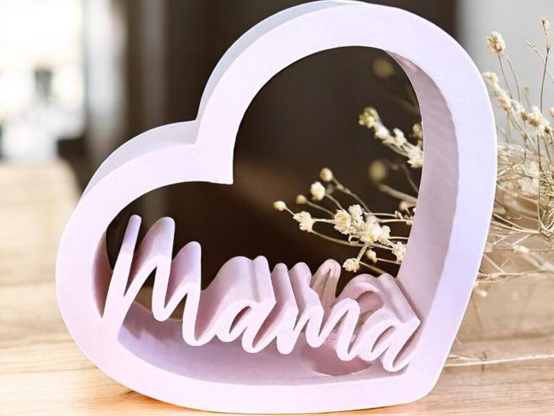 Decorative Heart Mama