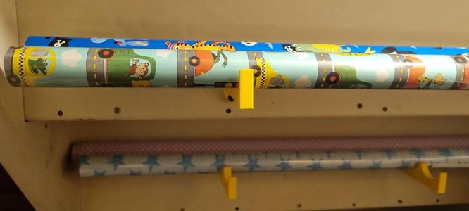 Wrapping paper wall mount   