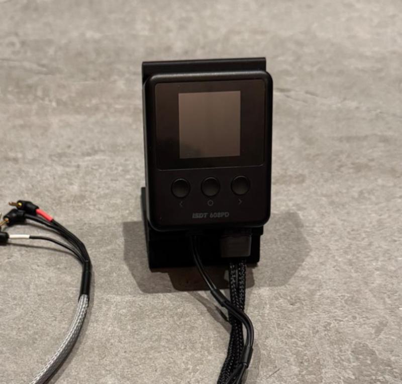 ISDT 608PD Charger Stand