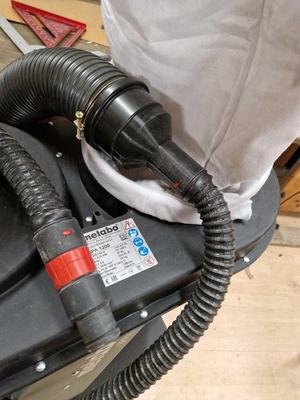BOSCH GAS 18V-10 L Schlauch-Adapter auf 100mm