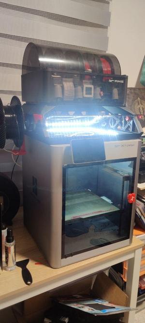 AMS STAND WITH LEDS