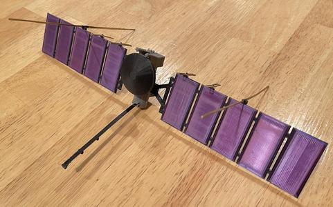 Europa Clipper scale model modified