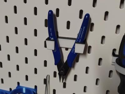 Ikea skadis cutter holder