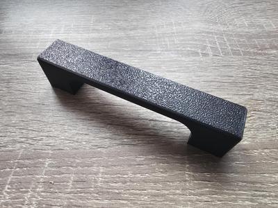Kitchen cabinet handle