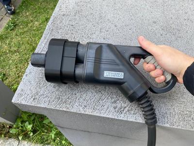 Tesla US/CCS2 Adapter Lock
