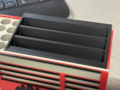 V4 Lite – Card Holder for Mrtk1970 Toolbox