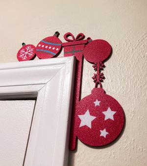Christmas Ornament Door Corner