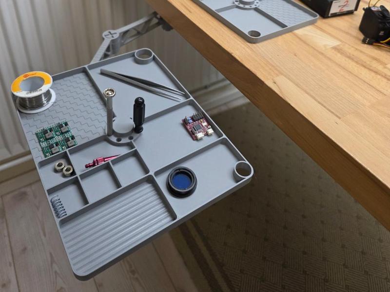Articulated Tech Tray