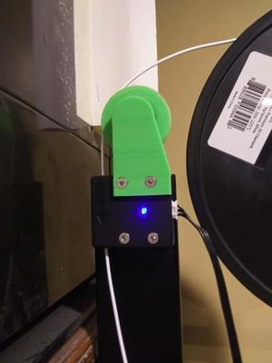 CR-10 filament guide