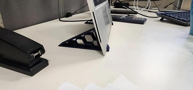 Hex Laptop Stand   