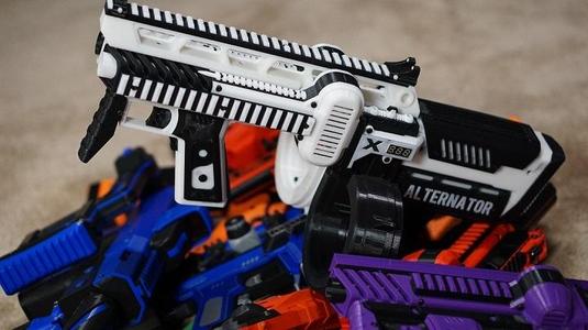 Hippogryph Alternator Foam dart blaster