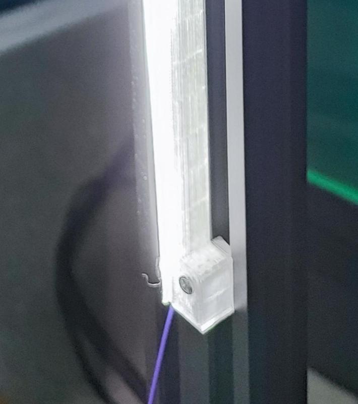 LED-strip 45 degree mount 30cm long lighting