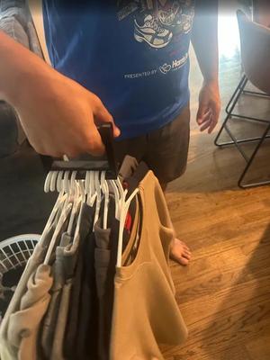 Hanger Helper   