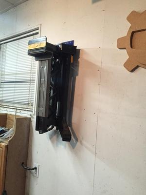 Jawhorse wall mount