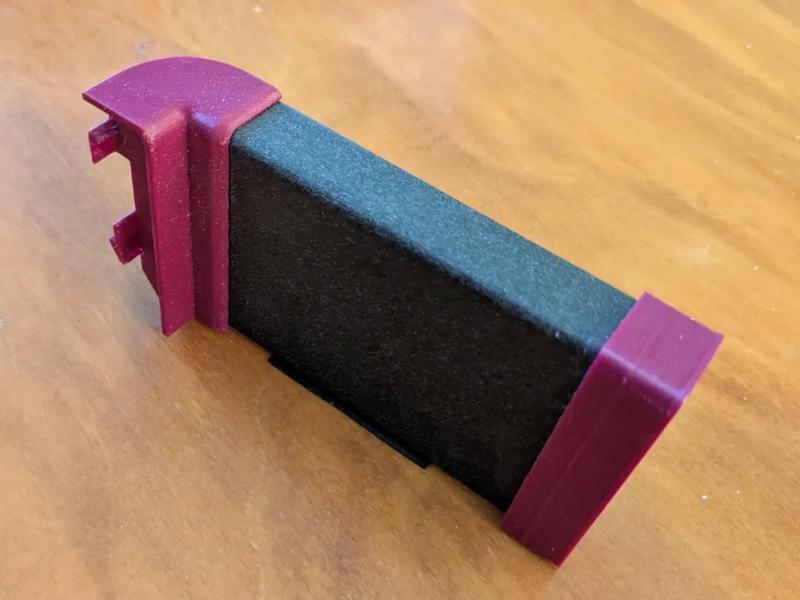 Profiles and more: Plastic corners for the skirting boards KU51L and FU51L   