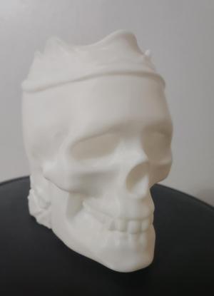 Skull Penholder