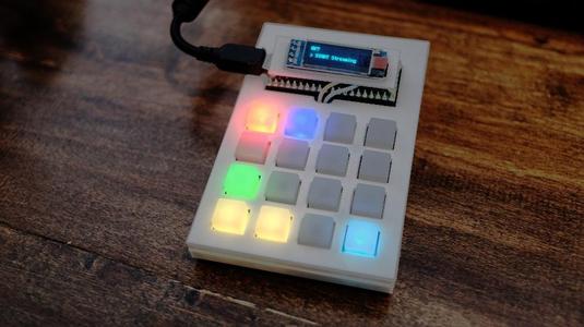 Pimoroni RGB Keypad Pico + OLED monitor