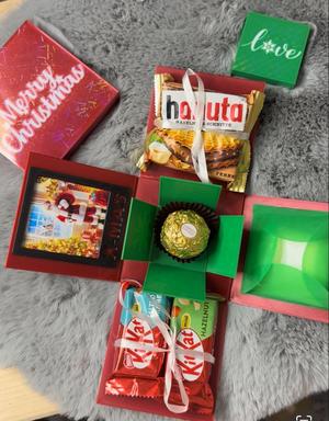 Christmas explosion box