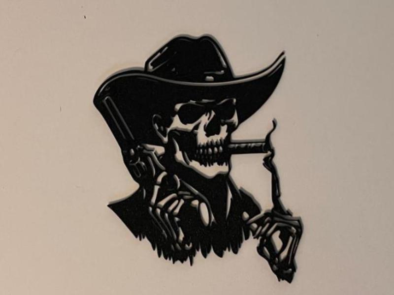 Skull Hat cigar and gun