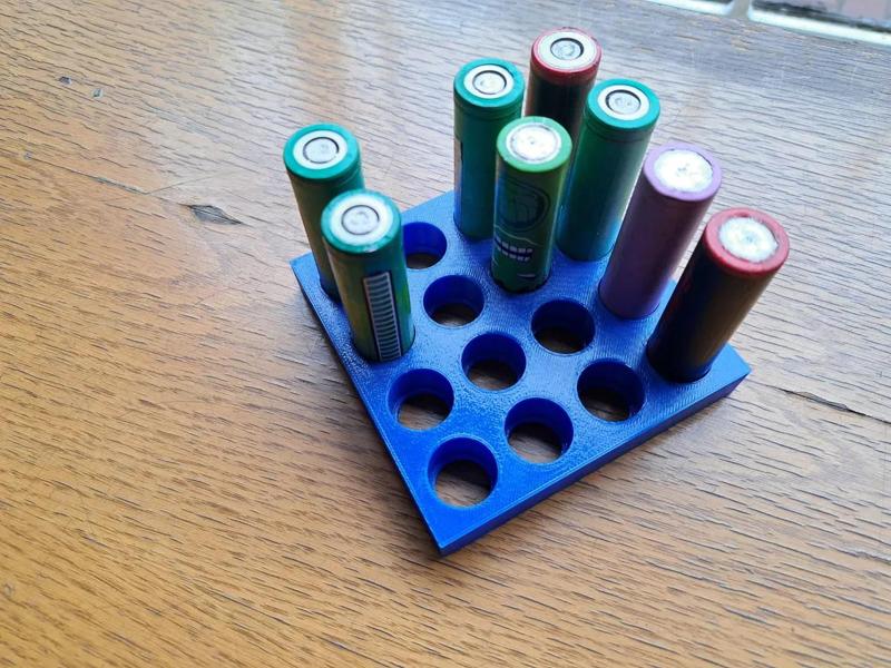 vape battery holder- 16 batterys   