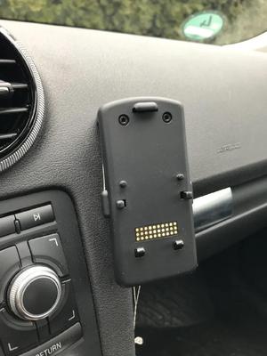 Audi/Skoda/VW FSE Smartphone Mount   