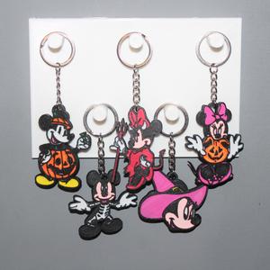 5 Keychain Disney Haloween 1