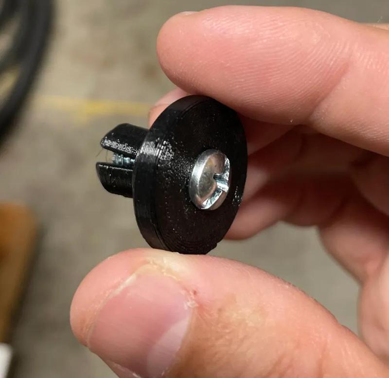 Trim Mount Cam for Subaru Outback 2014   