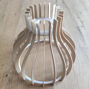 Laser cut style lamp