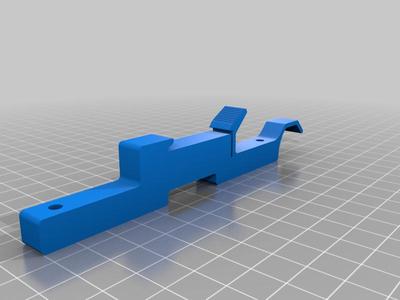 Hard drive hanging clip for din rails