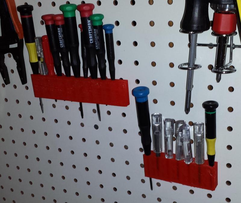 Pegboard  base  module openscad