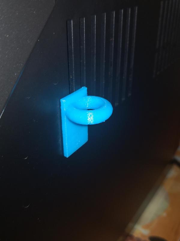 Super automatic espresso machine side clip