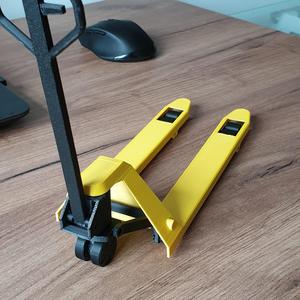 Pallet truck