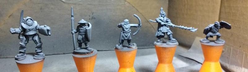 Simple painting mini holder