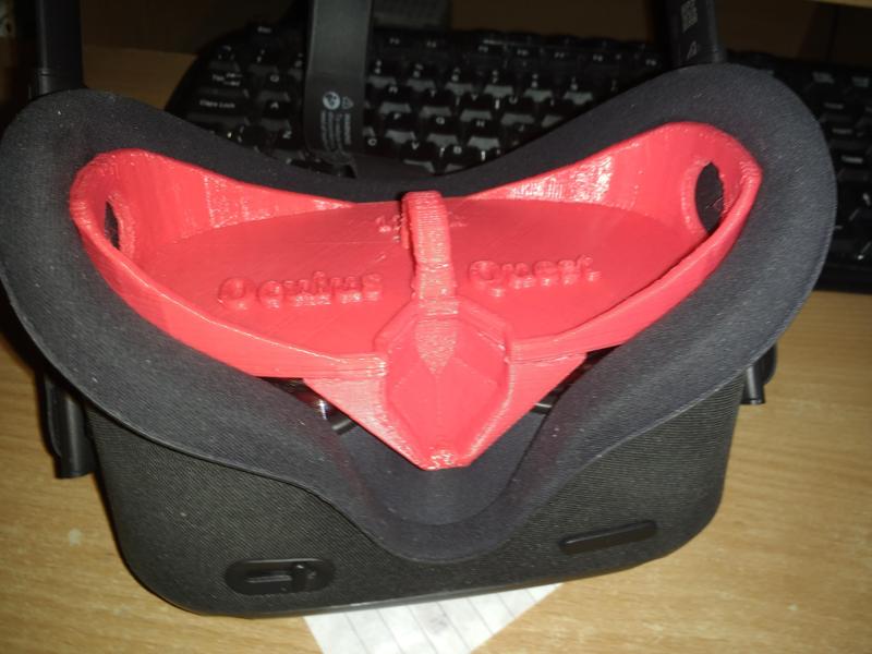 Oculus Quest Lens Protection with inner nose piece Text for 128 Gb or 64 Gb