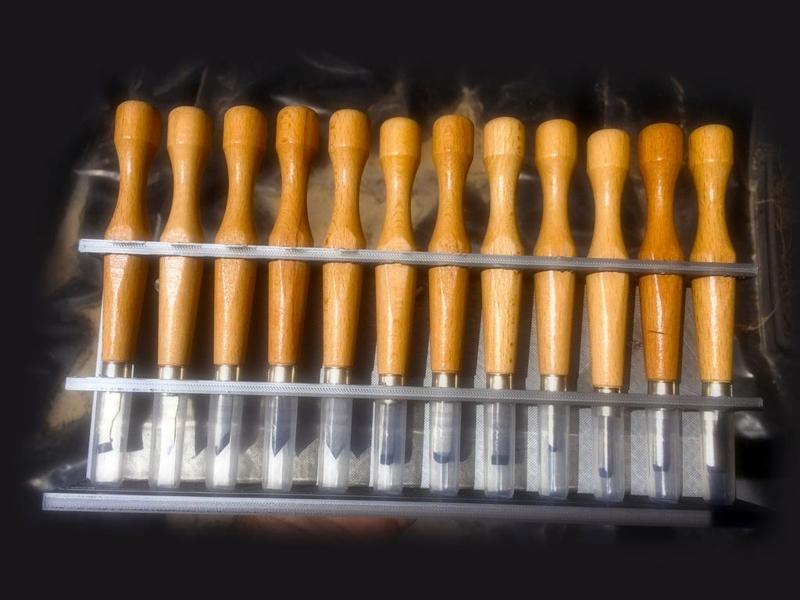 Support pour ciseaux à bois en acier carbone SKS7 Kincrea - Carbon steel scissor holder SKS7 Kincrea