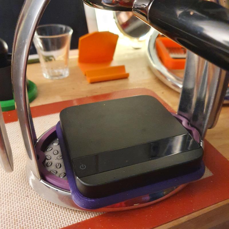 Rok Espresso + Acaia Lunar scale = minimal base