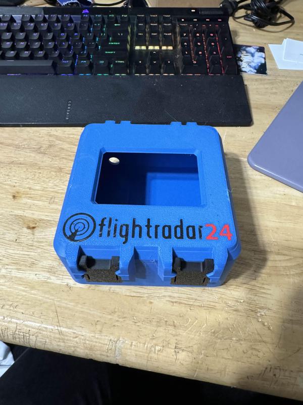 raspberry pi 5/4/3 case/flightradar24 box