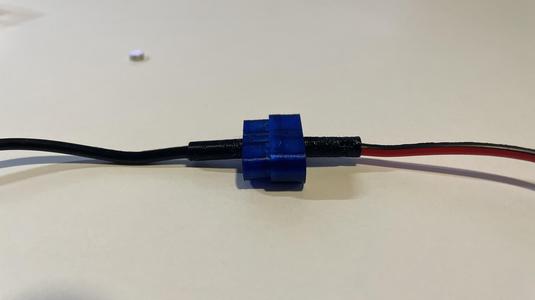 Magnetic electrical connector