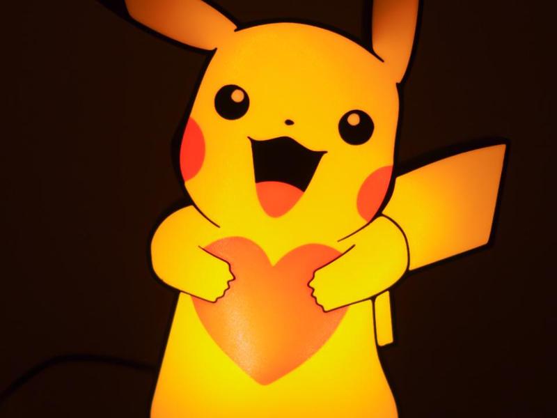 Pikachu love lamp