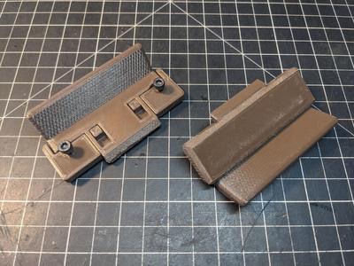 ARE Truck Cap Windoor Latch