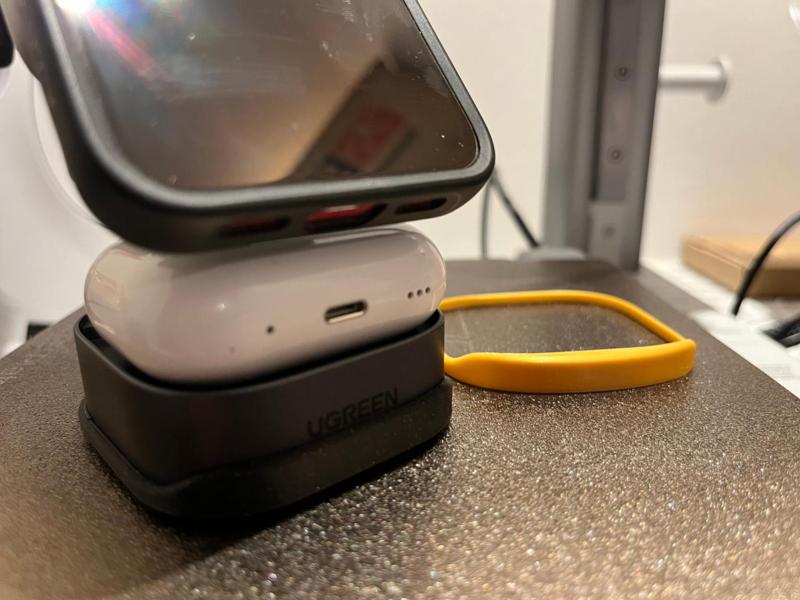 Ugreen charger - LED blocker