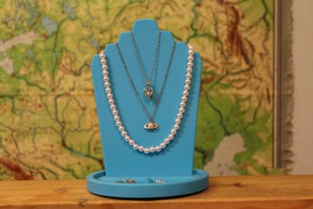 tombstone jewelry stand