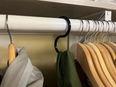 Simple S hook for clothes closet rod (41mm diameter hooks that fit 40mm or smaller rods)