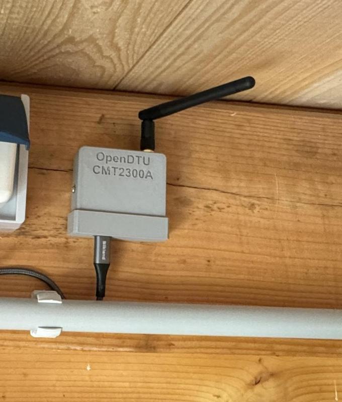 OpenDTU with CMT2300A case and wall mount