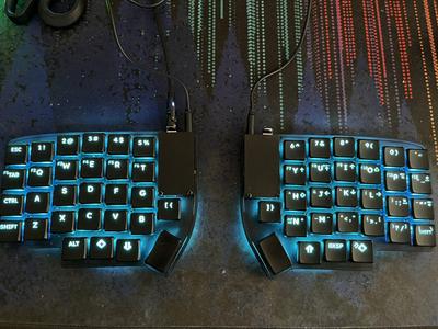 Aurora Lily58 Choc low profile case Version 2